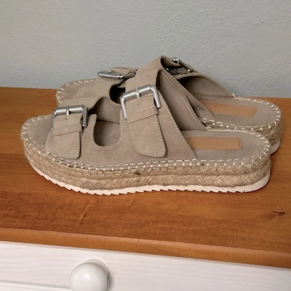 Madden Girl - Jonesy Womens Buckle Espadrille Flatform Sandals Taupe Size 7.5